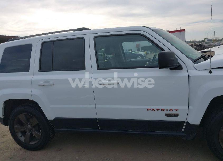 Photo 13 of 2016 Jeep Patriot 75TH ANNIVERSARY (VIN 1C4NJPBB7GD789096)