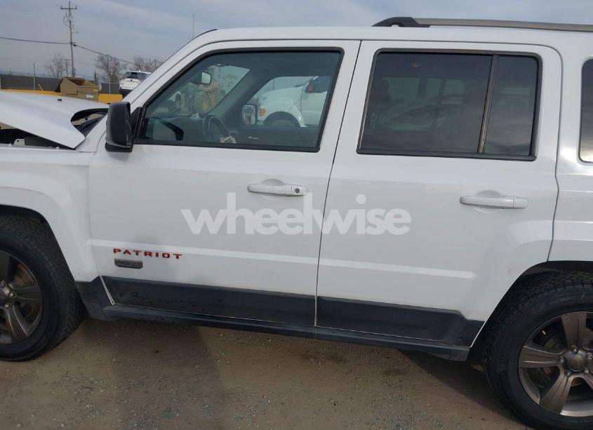 Photo 14 of 2016 Jeep Patriot 75TH ANNIVERSARY (VIN 1C4NJPBB7GD789096)