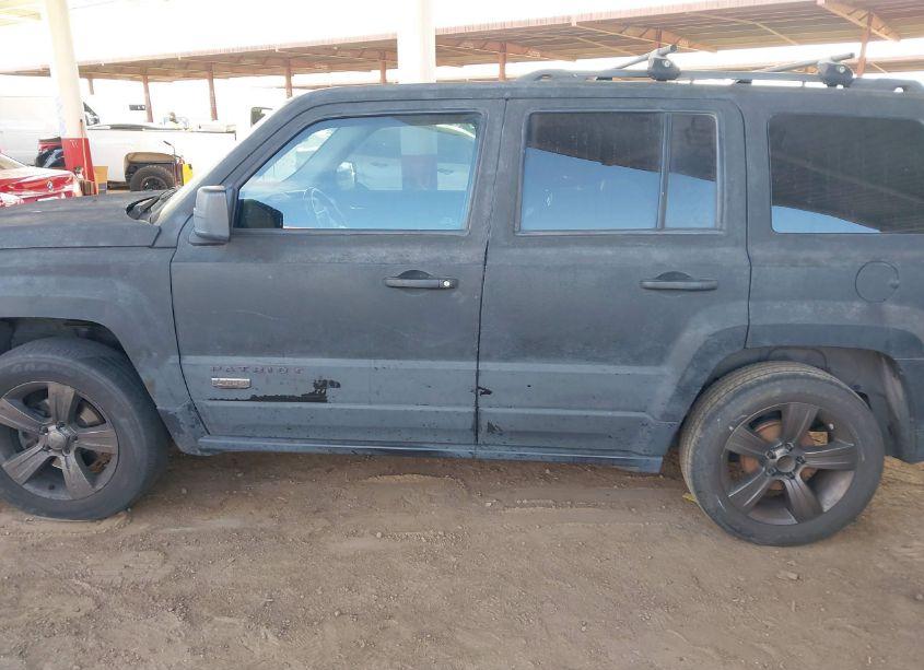 Photo 14 of 2017 Jeep Patriot 75TH ANNIVERSARY EDITION FWD (VIN 1C4NJPBB7HD157393)