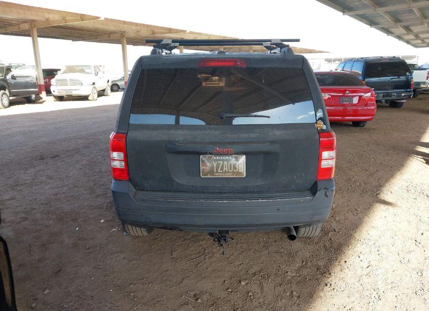 Photo 16 of 2017 Jeep Patriot 75TH ANNIVERSARY EDITION FWD (VIN 1C4NJPBB7HD157393)