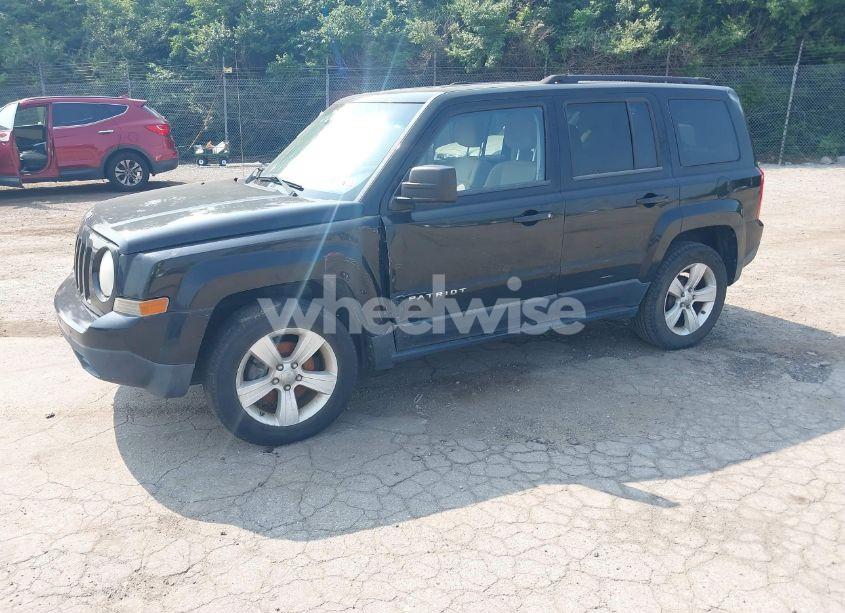 Photo 2 of 2012 Jeep Patriot SPORT (VIN 1C4NJPBB8CD660939)