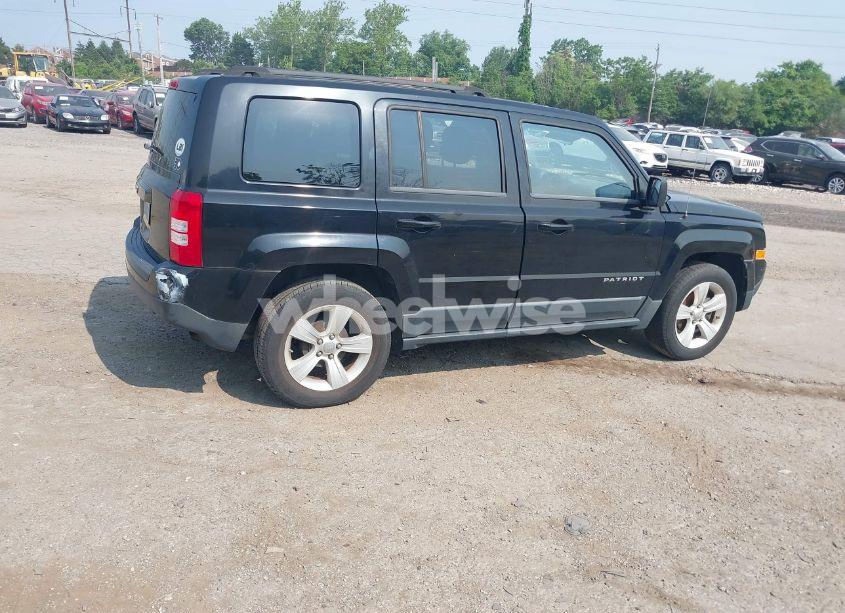 Photo 4 of 2012 Jeep Patriot SPORT (VIN 1C4NJPBB8CD660939)