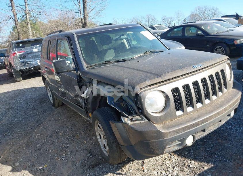 2015 Jeep Patriot SPORT (VIN 1C4NJPBB8FD149767) main photo
