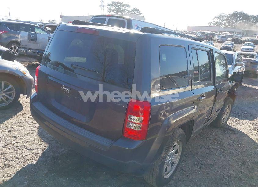 Photo 4 of 2015 Jeep Patriot SPORT (VIN 1C4NJPBB8FD149767)