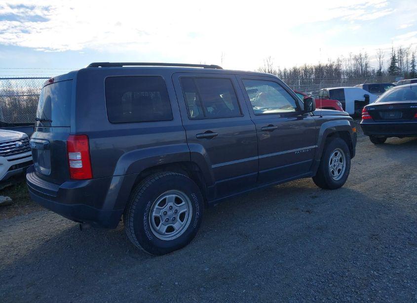 Photo 4 of 2015 Jeep Patriot SPORT (VIN 1C4NJPBB8FD186043)