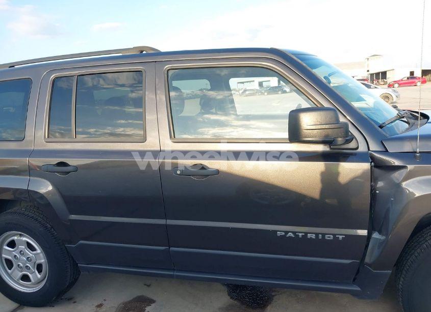 Photo 13 of 2015 Jeep Patriot SPORT (VIN 1C4NJPBB8FD203794)