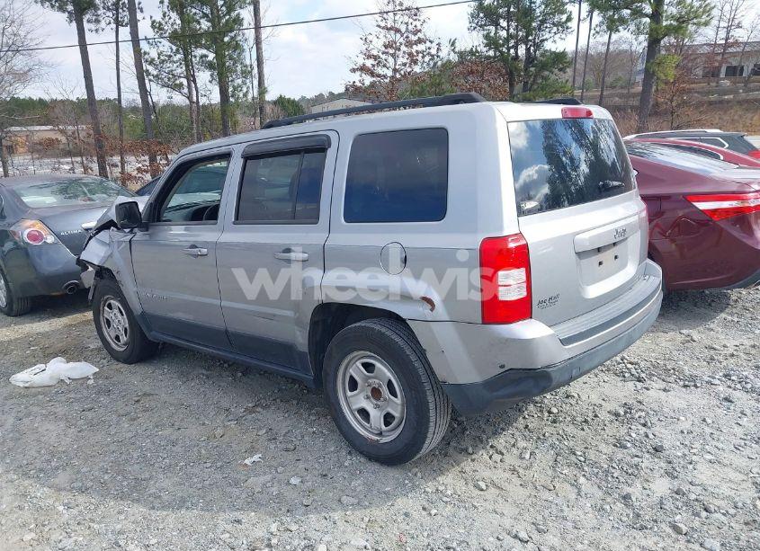 Photo 3 of 2015 Jeep Patriot SPORT (VIN 1C4NJPBB8FD298101)
