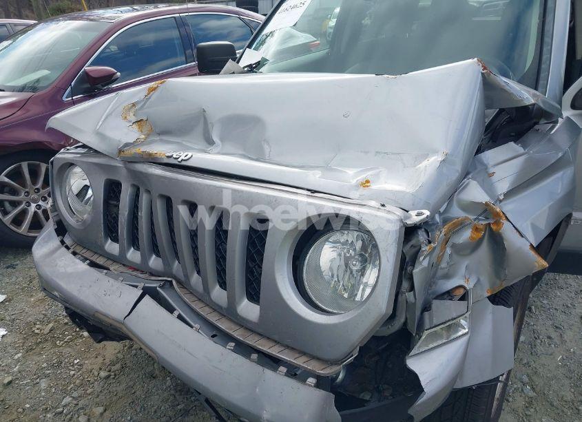 Photo 6 of 2015 Jeep Patriot SPORT (VIN 1C4NJPBB8FD298101)