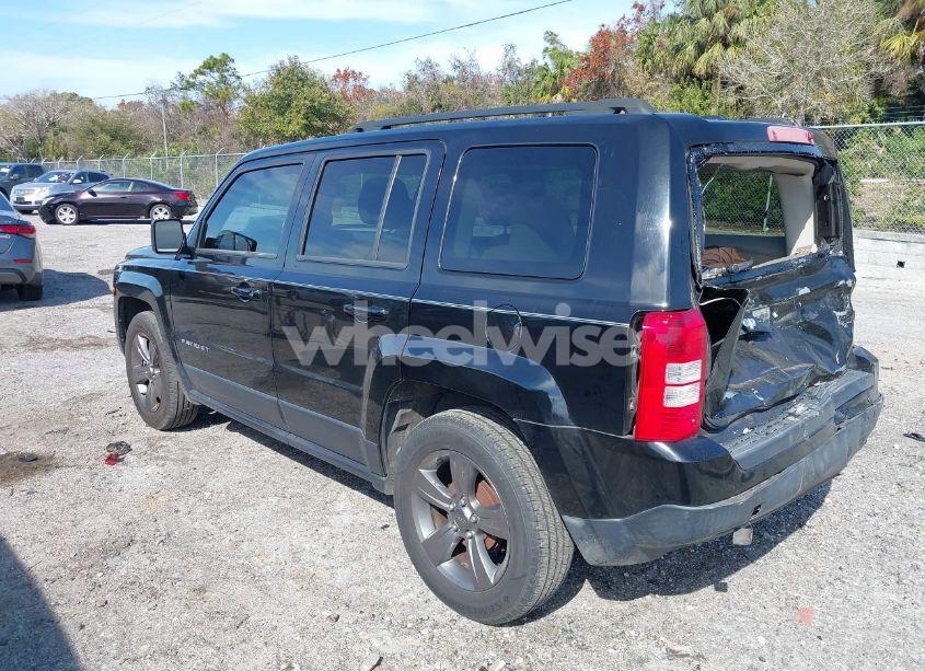 Photo 3 of 2016 Jeep Patriot SPORT (VIN 1C4NJPBB8GD554402)