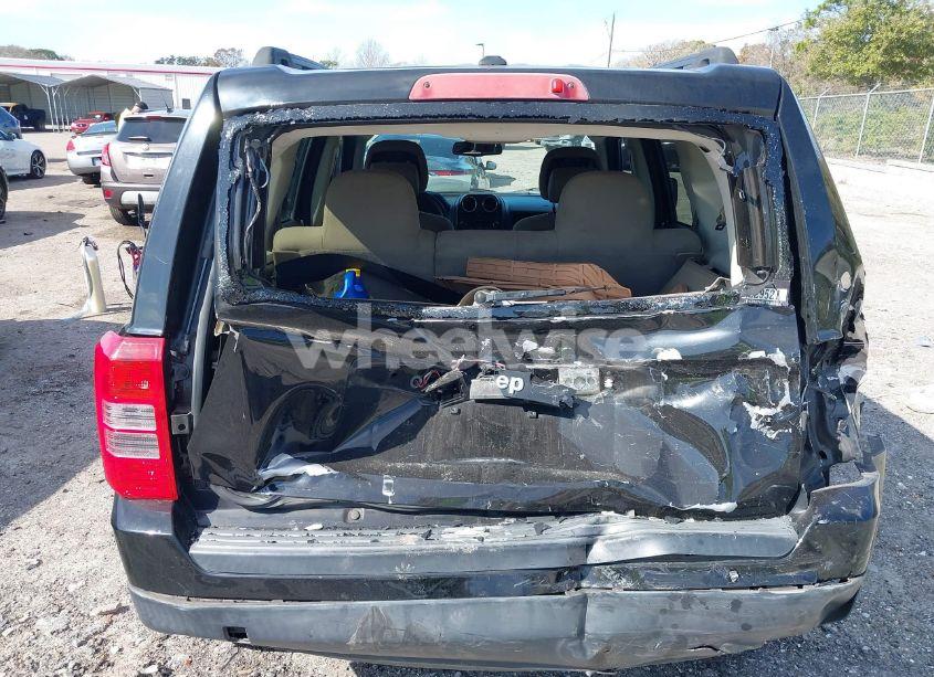 Photo 6 of 2016 Jeep Patriot SPORT (VIN 1C4NJPBB8GD554402)