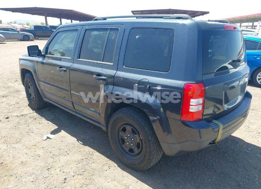 Photo 3 of 2016 Jeep Patriot SPORT (VIN 1C4NJPBB8GD562659)