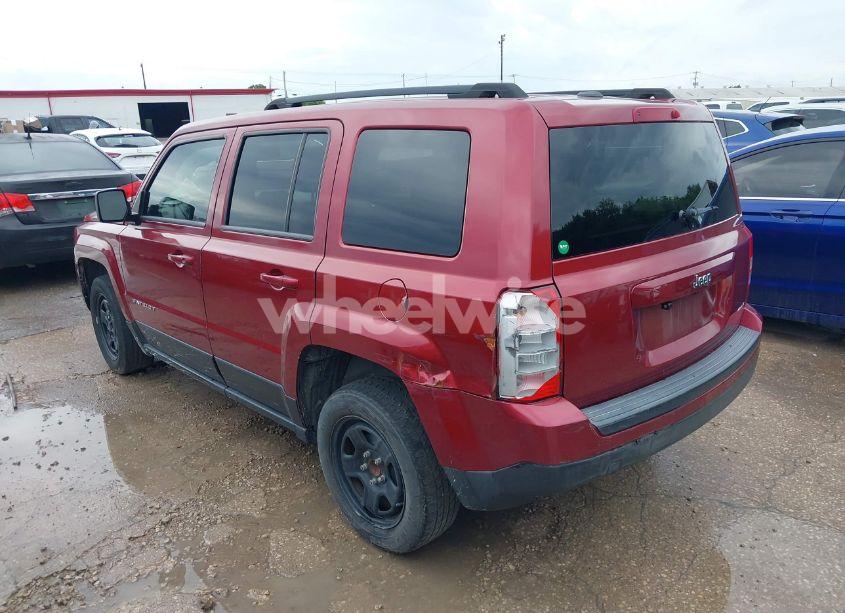 Photo 3 of 2016 Jeep Patriot SPORT (VIN 1C4NJPBB8GD623055)