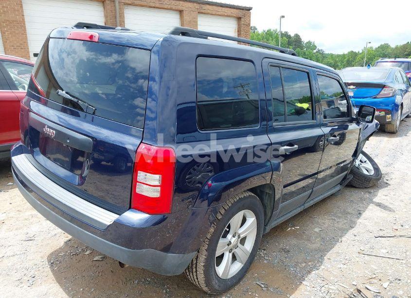 Photo 4 of 2016 Jeep Patriot SPORT (VIN 1C4NJPBB8GD681974)