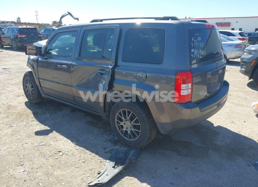 Photo 3 of 2016 Jeep Patriot SPORT (VIN 1C4NJPBB8GD711393)