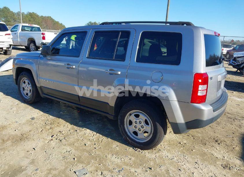 Photo 3 of 2016 Jeep Patriot SPORT (VIN 1C4NJPBB8GD718148)