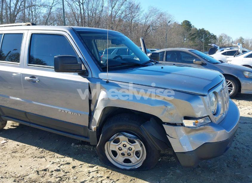 Photo 6 of 2016 Jeep Patriot SPORT (VIN 1C4NJPBB8GD718148)