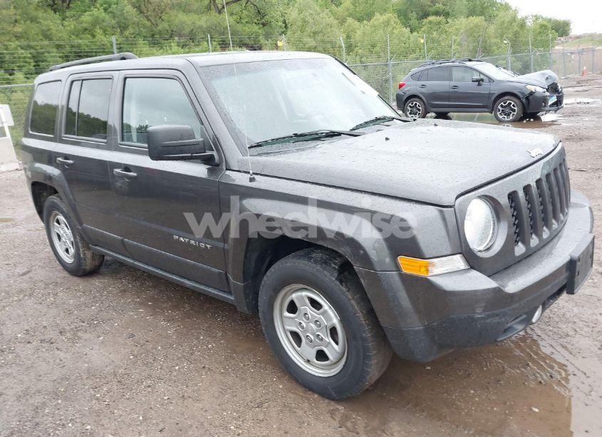 2016 Jeep Patriot SPORT (VIN 1C4NJPBB8GD738433) main photo