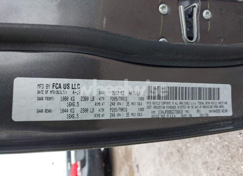 Photo 9 of 2016 Jeep Patriot SPORT (VIN 1C4NJPBB8GD738433)