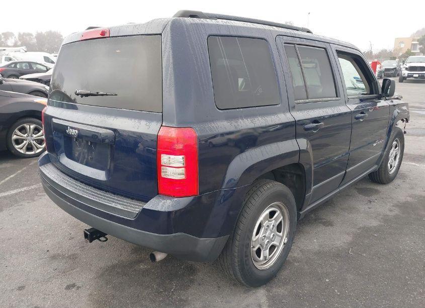 Photo 4 of 2015 Jeep Patriot SPORT (VIN 1C4NJPBB9FD414163)