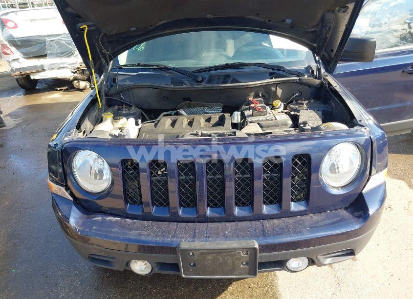 Photo 10 of 2016 Jeep Patriot SPORT (VIN 1C4NJPBB9GD716666)