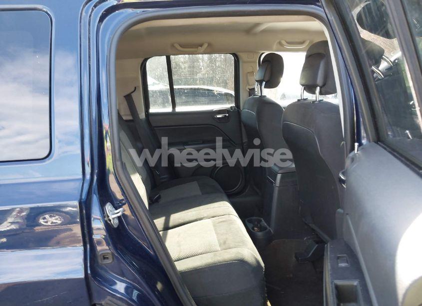 Photo 8 of 2016 Jeep Patriot SPORT (VIN 1C4NJPBB9GD716666)