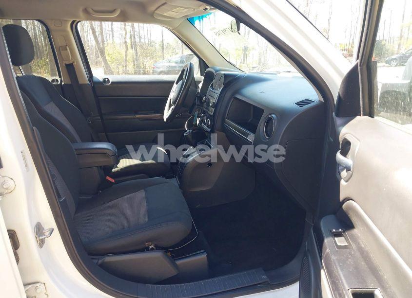 Photo 5 of 2012 Jeep Patriot SPORT (VIN 1C4NJPBBXCD649148)