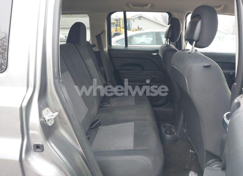 Photo 8 of 2014 Jeep Patriot SPORT (VIN 1C4NJPBBXED533404)