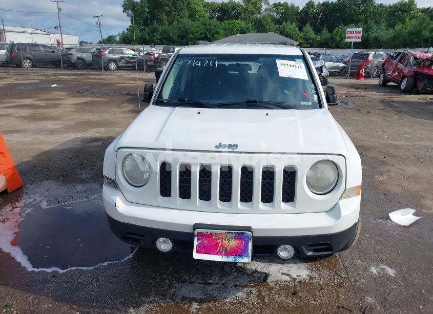 Photo 12 of 2014 Jeep Patriot SPORT (VIN 1C4NJPBBXED618291)
