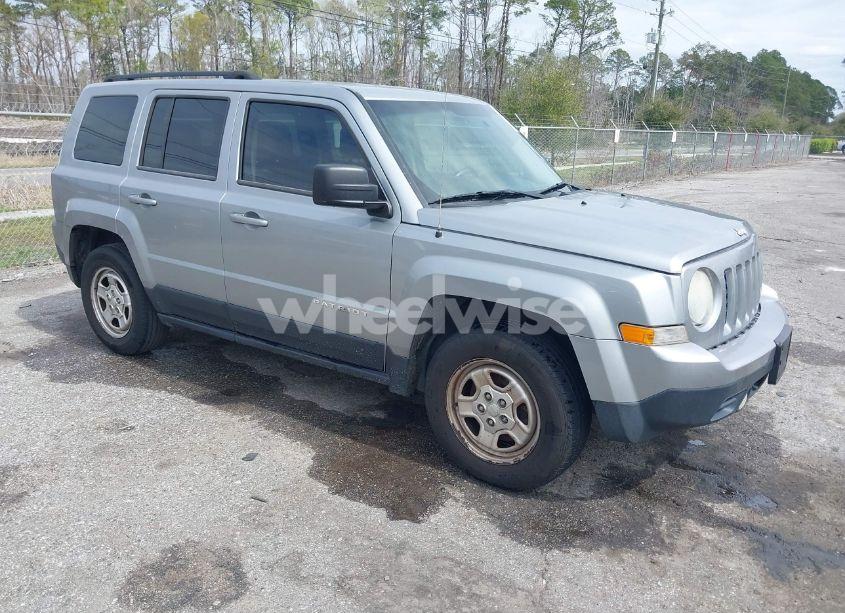2014 Jeep Patriot SPORT (VIN 1C4NJPBBXED893482) main photo