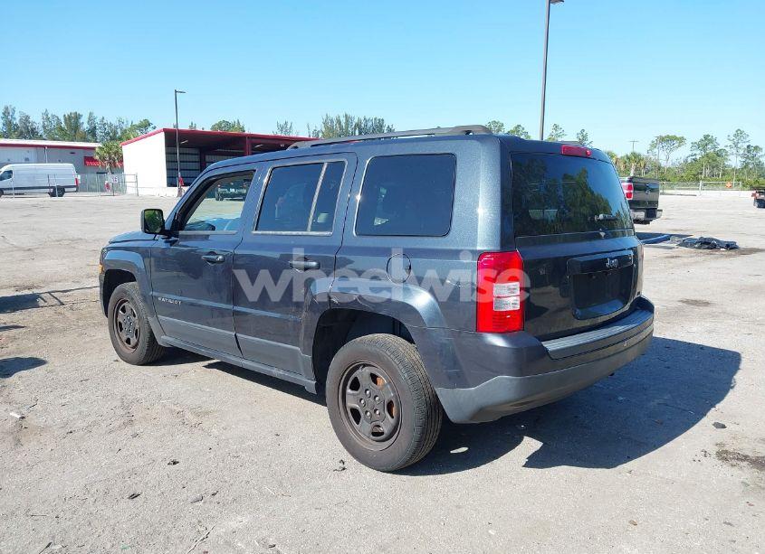 Photo 3 of 2014 Jeep Patriot SPORT (VIN 1C4NJPBBXED911558)