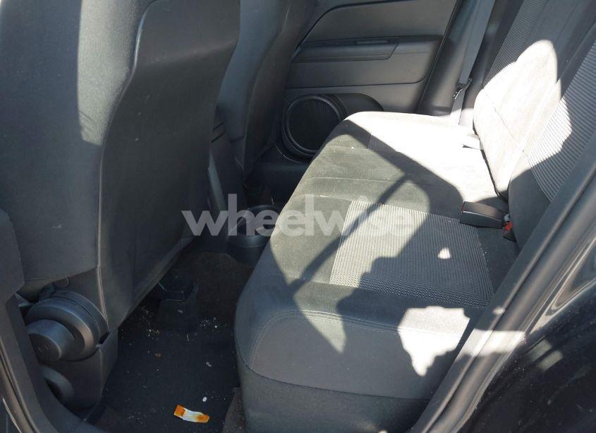 Photo 8 of 2014 Jeep Patriot SPORT (VIN 1C4NJPBBXED911558)