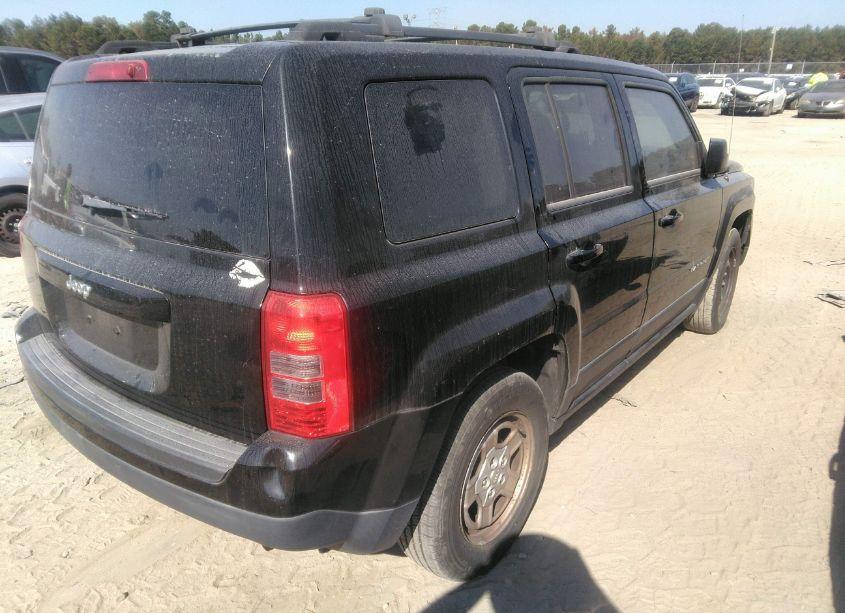 Photo 4 of 2015 Jeep Patriot SPORT (VIN 1C4NJPBBXFD398250)