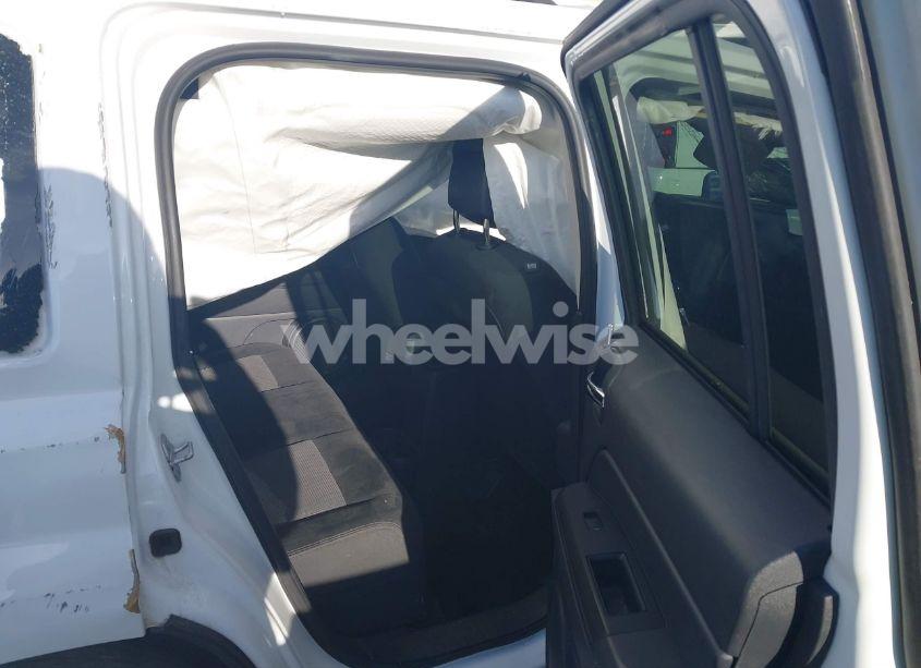 Photo 8 of 2015 Jeep Patriot SPORT (VIN 1C4NJPBBXFD431022)