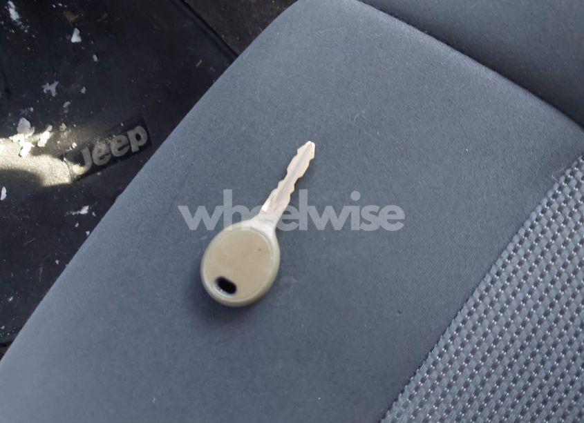 Photo 11 of 2016 Jeep Patriot SPORT (VIN 1C4NJPBBXGD650080)