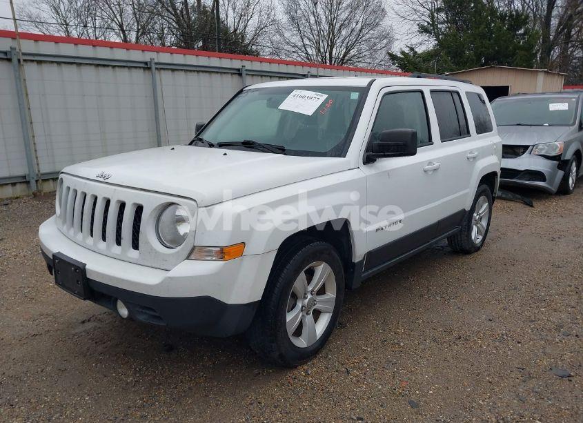 Photo 2 of 2016 Jeep Patriot SPORT (VIN 1C4NJPBBXGD699974)
