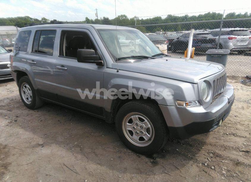 2016 Jeep Patriot SPORT (VIN 1C4NJPBBXGD765293) main photo