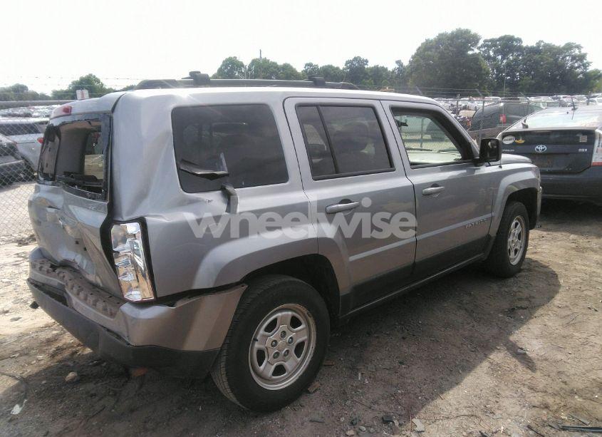 Photo 4 of 2016 Jeep Patriot SPORT (VIN 1C4NJPBBXGD765293)