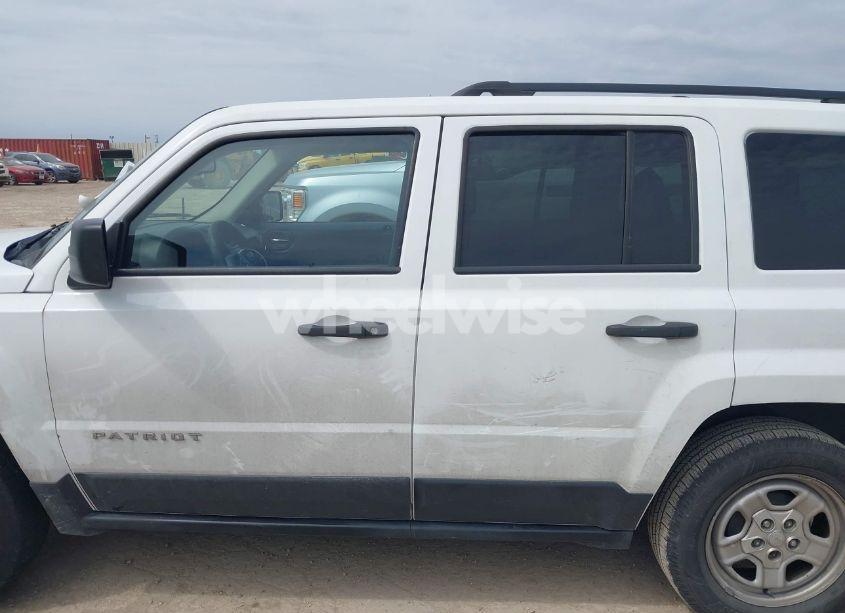 Photo 14 of 2017 Jeep Patriot SPORT FWD (VIN 1C4NJPBBXHD208692)