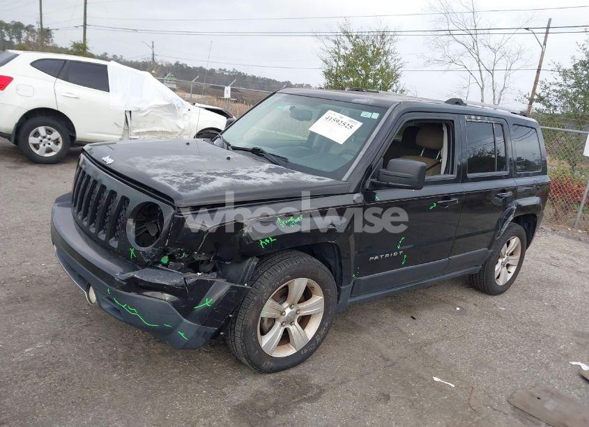 Photo 2 of 2014 Jeep Patriot LIMITED (VIN 1C4NJPCB0ED715806)