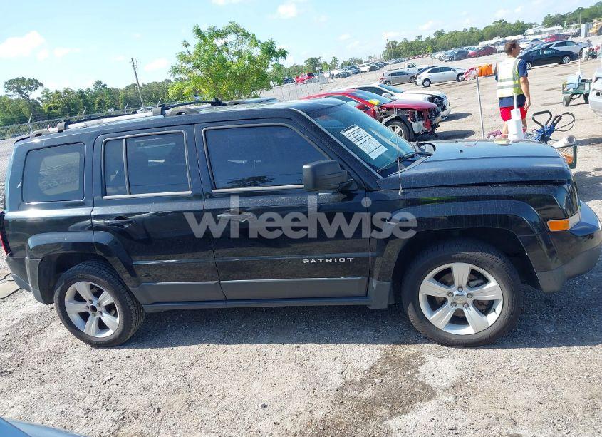 Photo 13 of 2014 Jeep Patriot LIMITED (VIN 1C4NJPCB2ED533427)