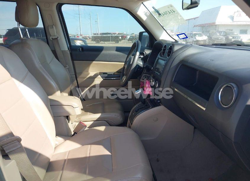 Photo 5 of 2014 Jeep Patriot LIMITED (VIN 1C4NJPCB2ED698720)