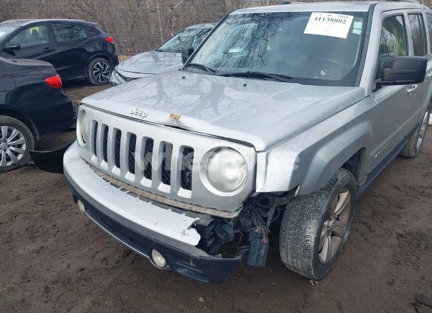 Photo 6 of 2012 Jeep Patriot LIMITED (VIN 1C4NJPCB4CD552333)