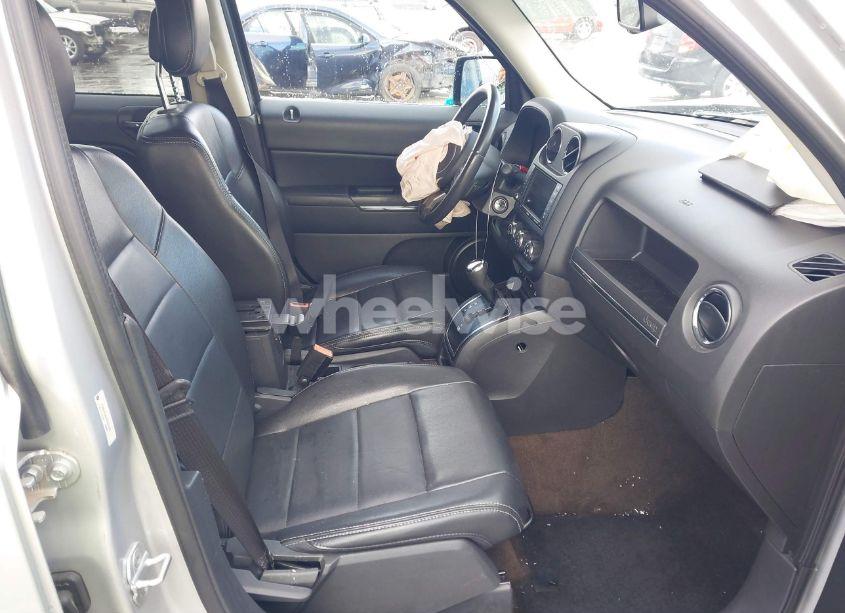 Photo 5 of 2013 Jeep Patriot LIMITED (VIN 1C4NJPCB4DD223102)