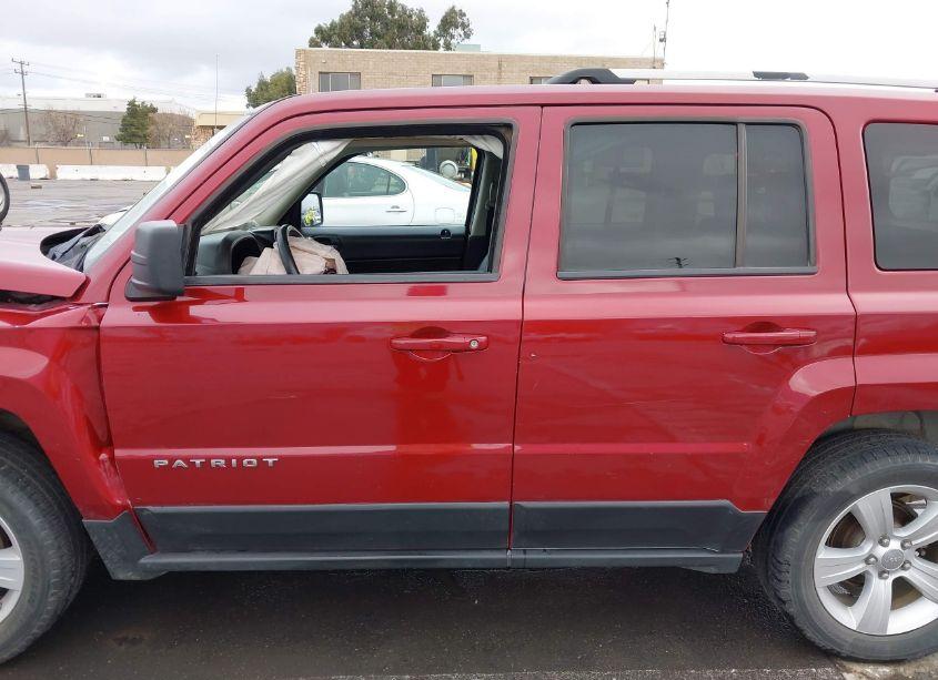 Photo 14 of 2012 Jeep Patriot LIMITED (VIN 1C4NJPCB7CD633939)