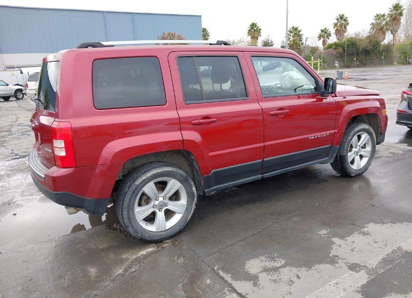Photo 4 of 2012 Jeep Patriot LIMITED (VIN 1C4NJPCB7CD633939)