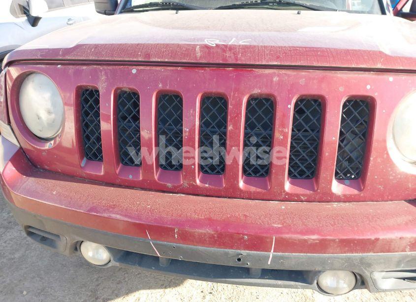 Photo 15 of 2014 Jeep Patriot LATITUDE (VIN 1C4NJPFA0ED694846)