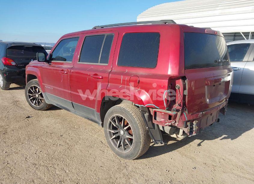 Photo 3 of 2014 Jeep Patriot LATITUDE (VIN 1C4NJPFA0ED694846)