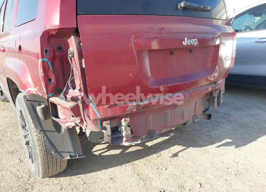 Photo 6 of 2014 Jeep Patriot LATITUDE (VIN 1C4NJPFA0ED694846)