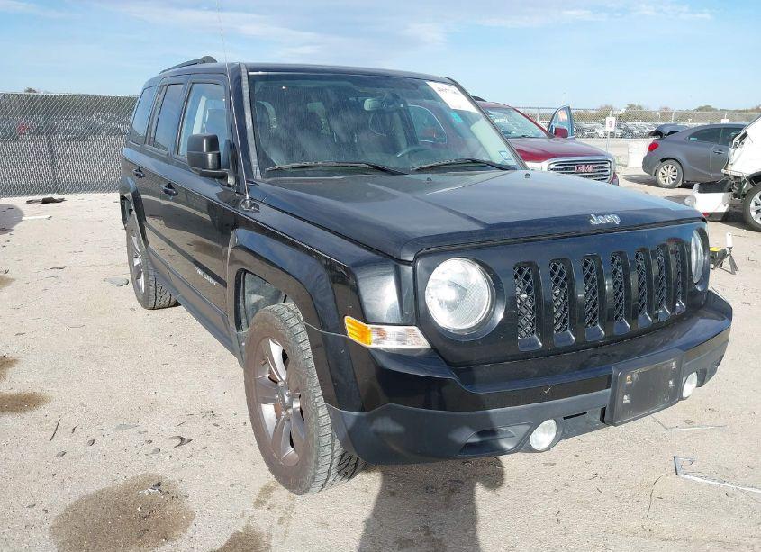 2015 Jeep Patriot HIGH ALTITUDE EDITION (VIN 1C4NJPFA0FD389901) main photo