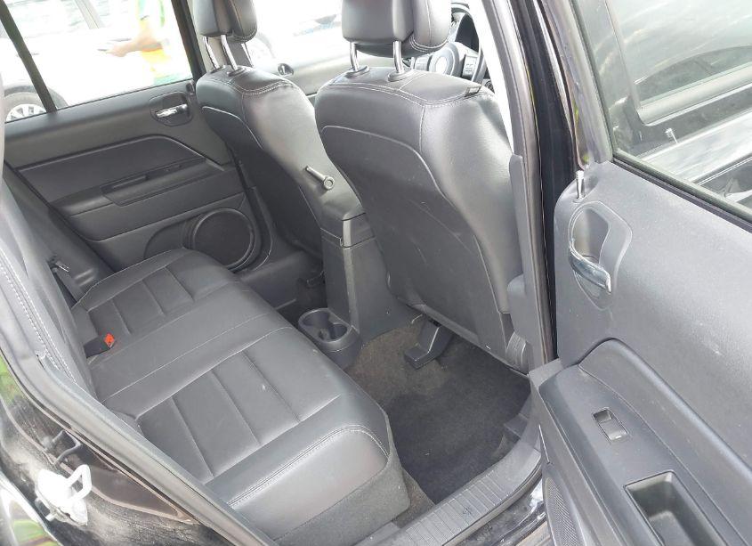 Photo 8 of 2015 Jeep Patriot HIGH ALTITUDE EDITION (VIN 1C4NJPFA0FD389901)